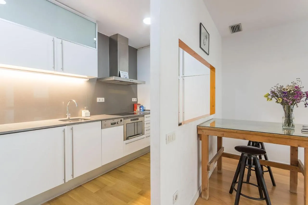 My Space Barcelona Charming Apartment In The Heart Of Gracia Hiszpania